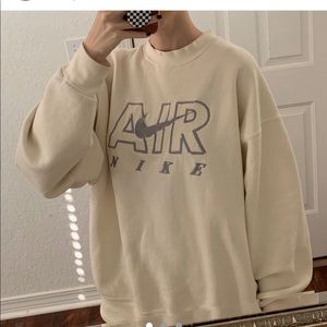 Vintage Cream Nike Sweatshirt Crewneck 